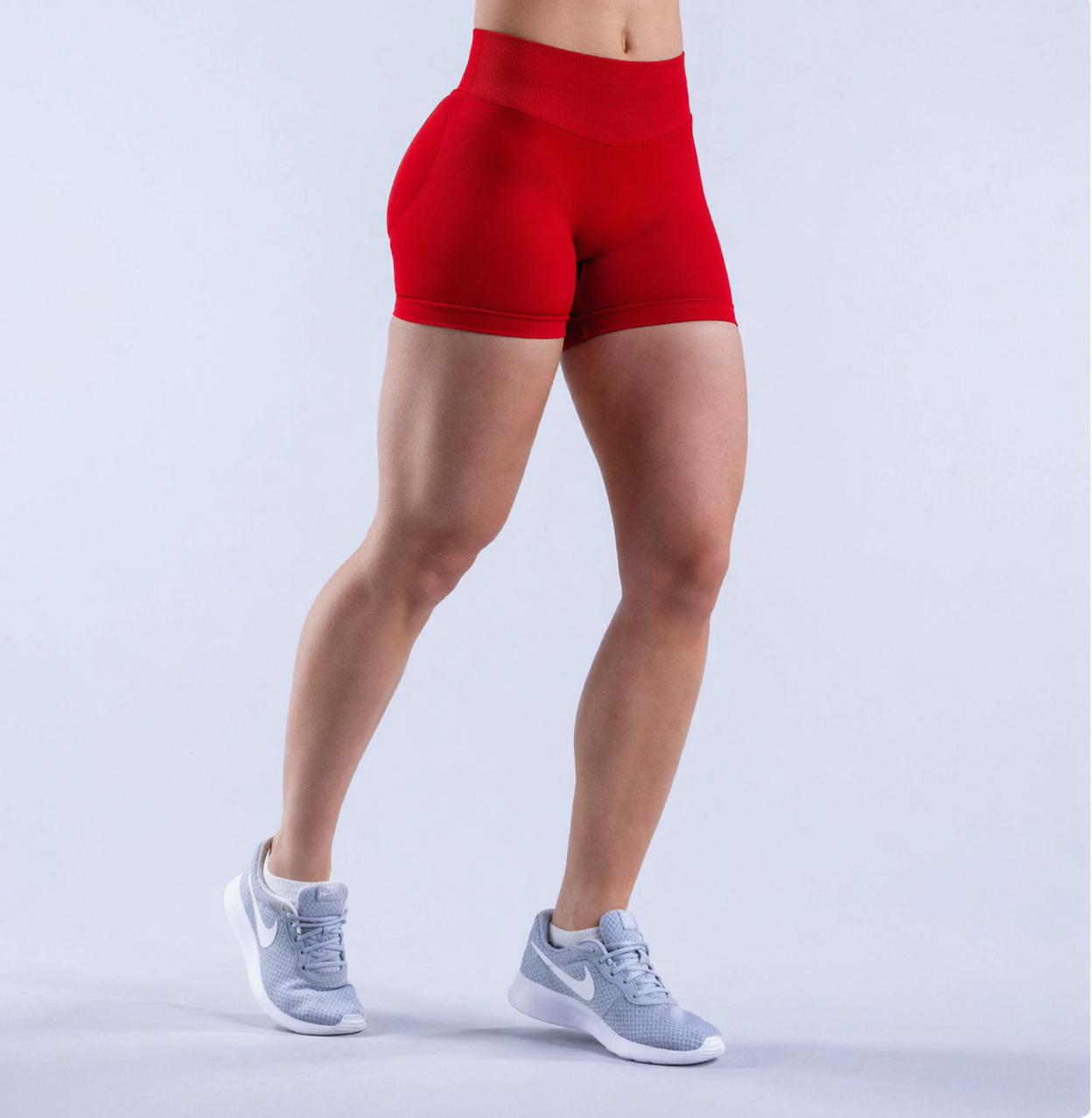 Form shorts Scarlett red