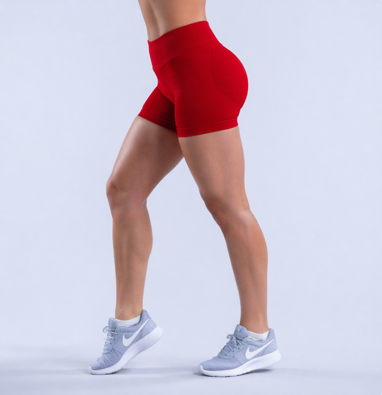 Form shorts Scarlett red